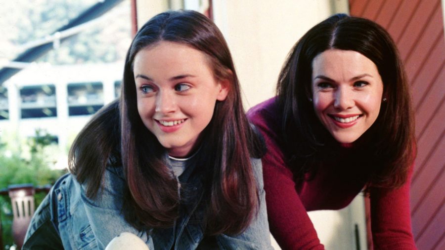 gilmore_girls_lauren_graham_alexis_bledel_still