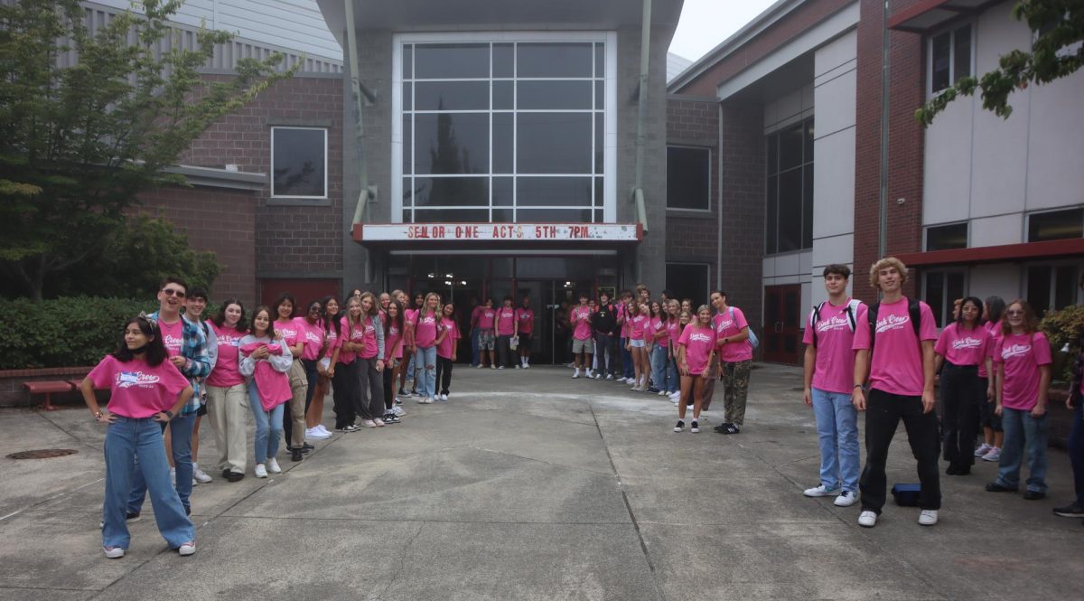Link Crew welcomes students for the first day of the 2023-2024 school year