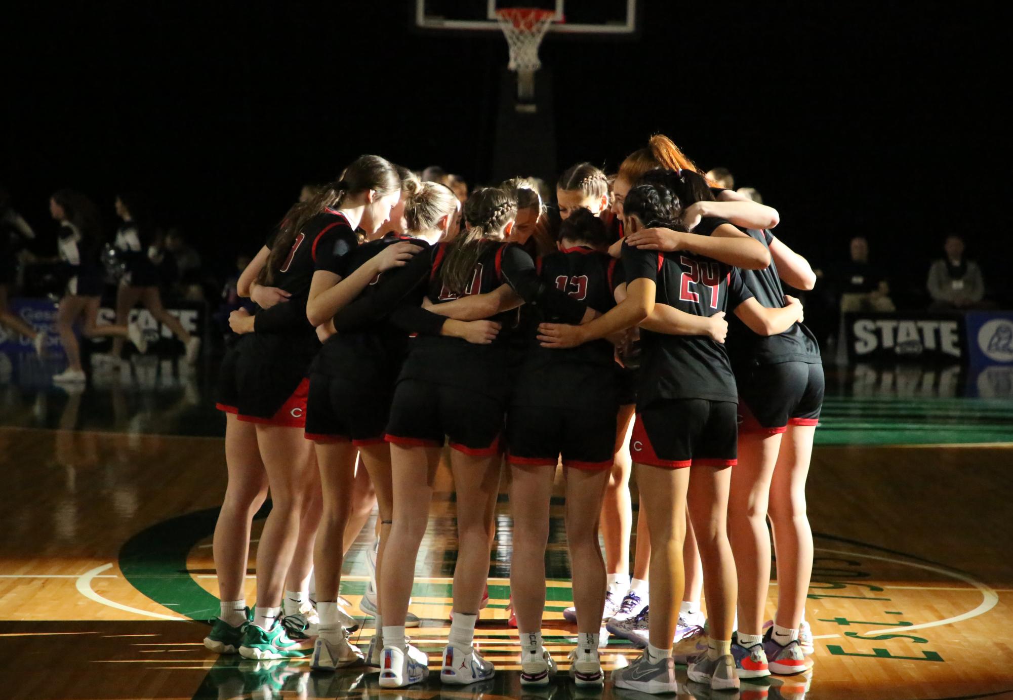 Camas High School Girls Varsity Basketball Makes History with State ...