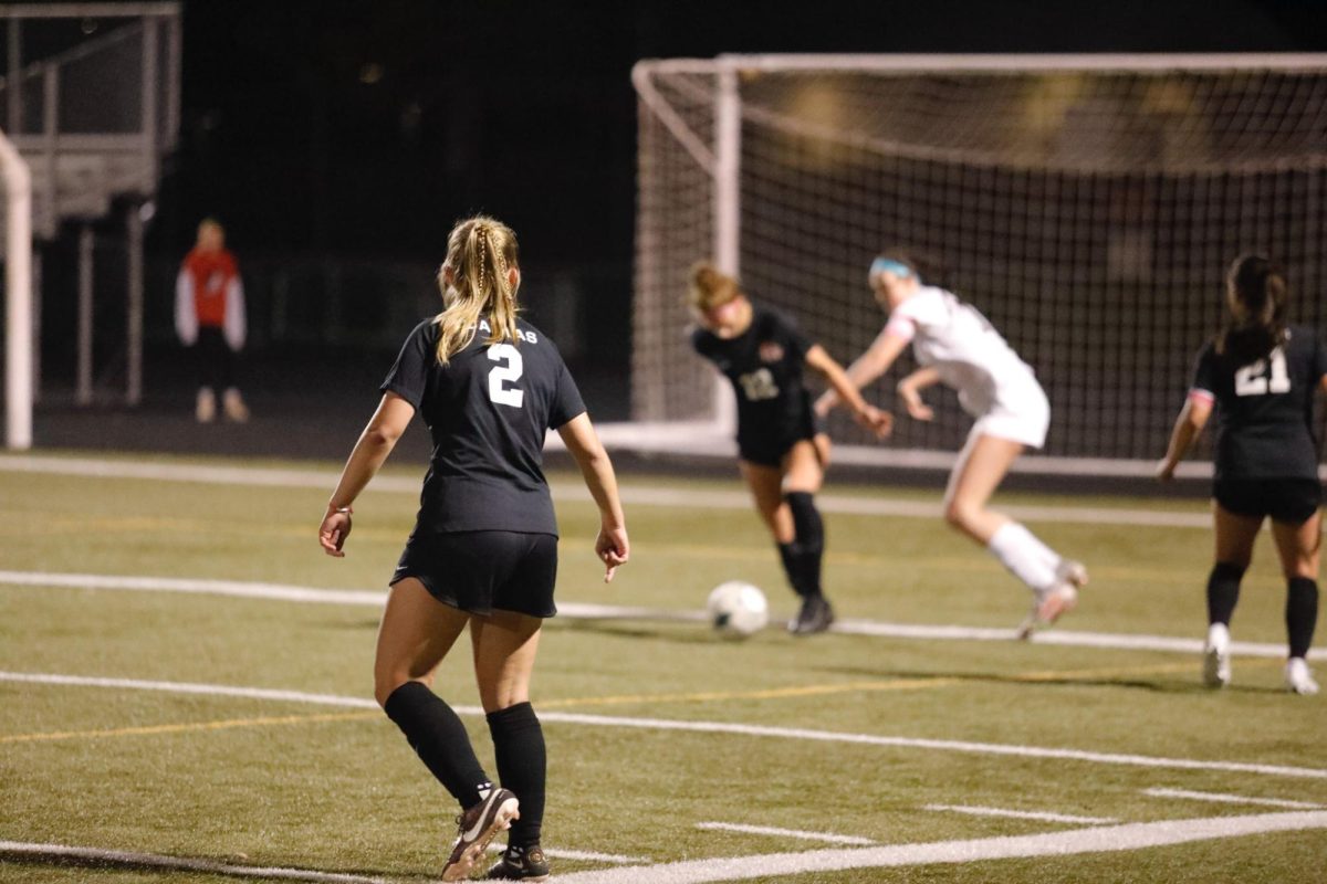 Dual Athlete Savannah Kvistad Commits to St. Olaf College for Soccer