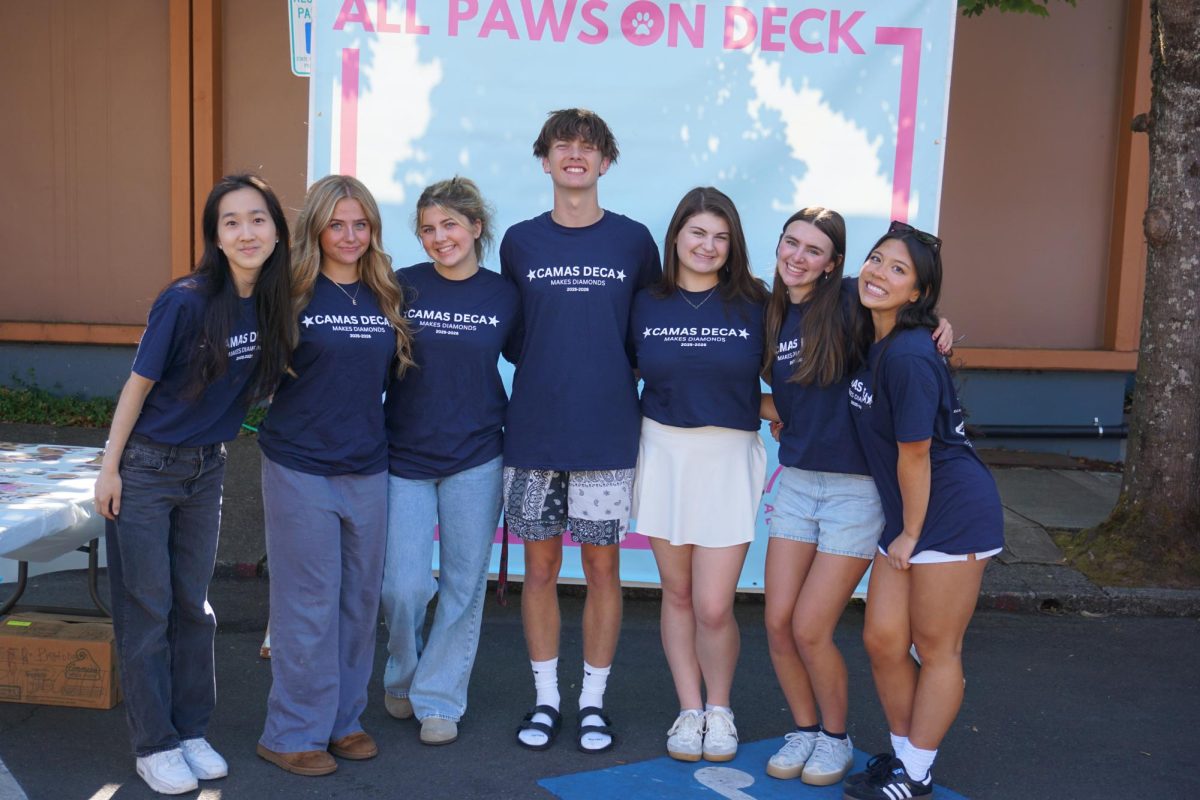 DECA officers gather together at APOD (courtesy of Lila Goldfarb)